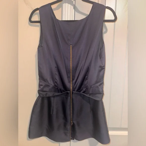 J. Peterman - Picture 4 of 5